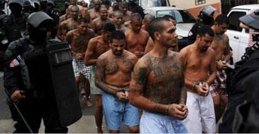 Members of the Mara Salvatrucha arrested in El Salvador in 2016